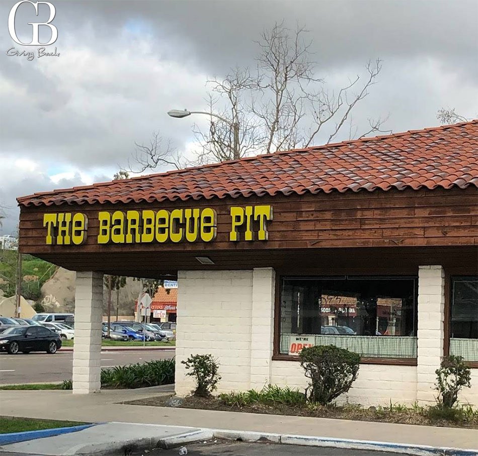 (1947) The Barbecue Pit