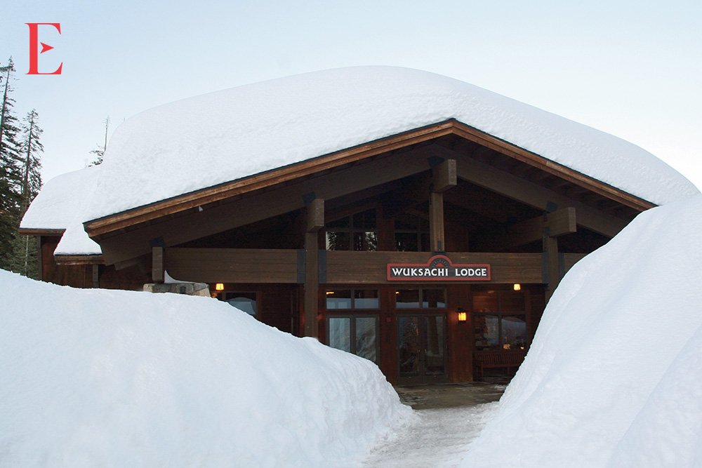 Wuksachi Lodge in the winter